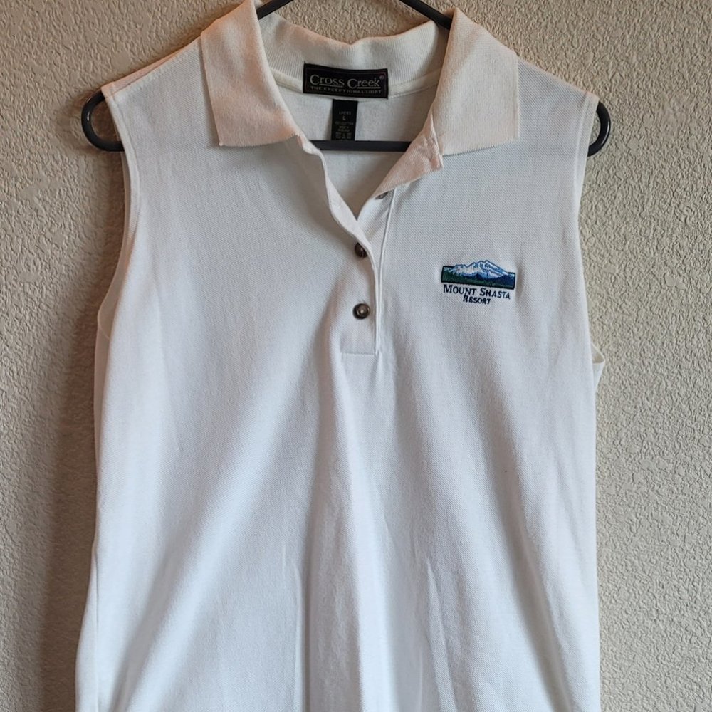 White Golf shirt Mount Shasta logo